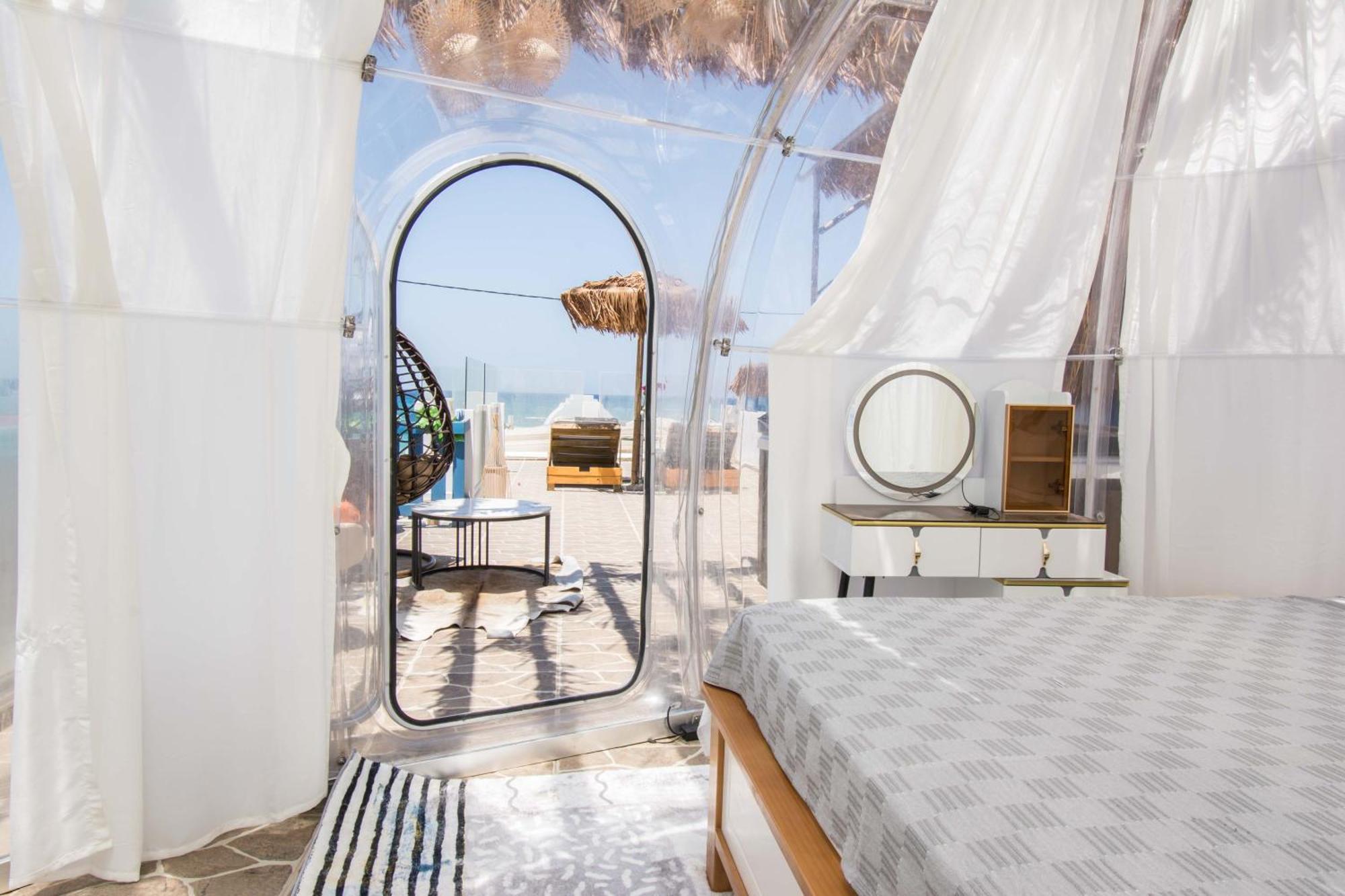 Gloo Glamping 